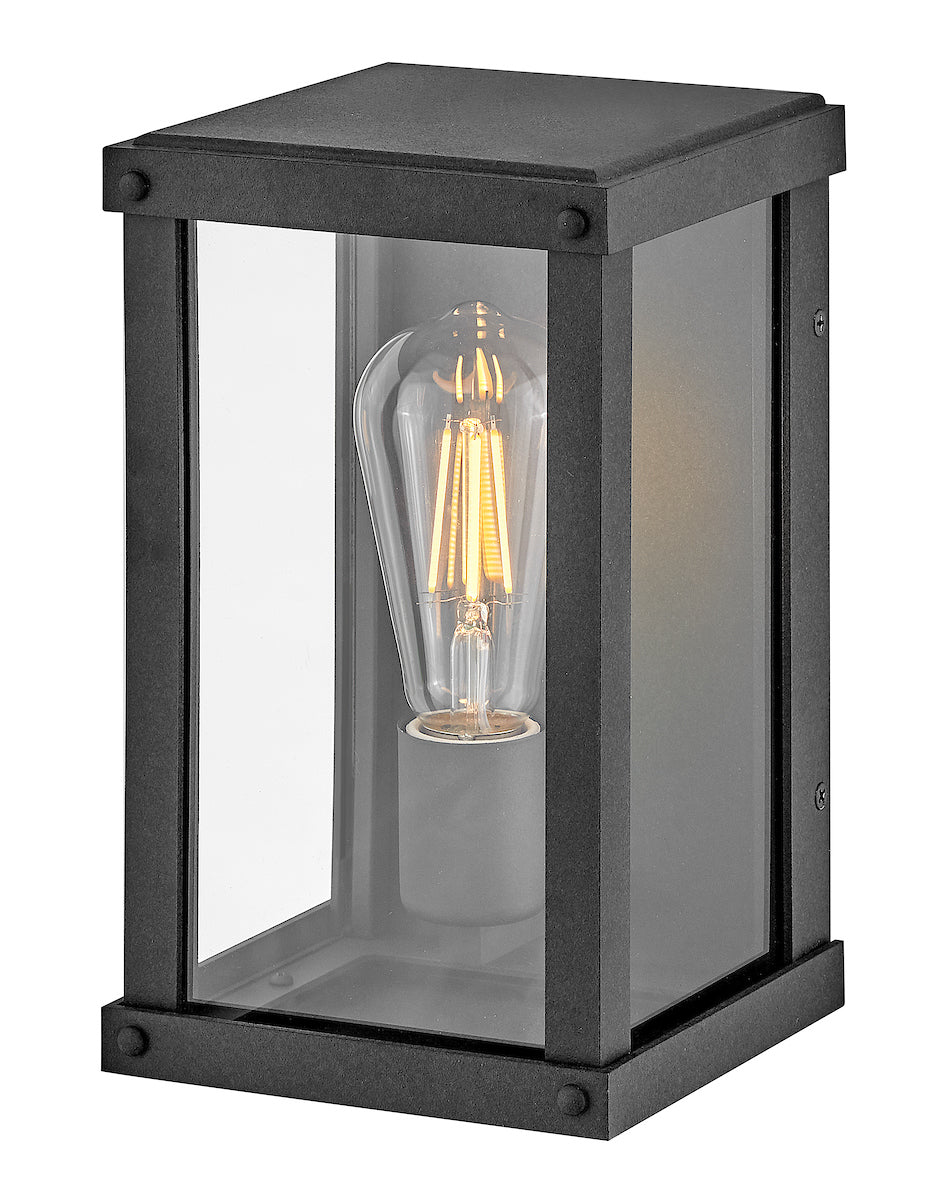 BECKHAM Outdoor wall sconce - 12190DZ | HINKLEY/FREDRICK RAMOND